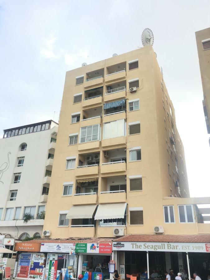 Larnaca Beach Apartment 44 Exterior foto